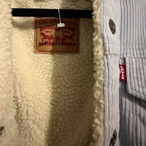 Levi’s sherpa lined Trucker Jacket